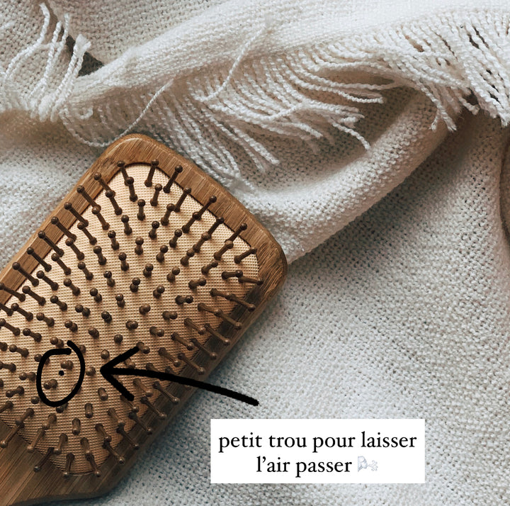 Brosse à cheveux en bambou – petite – BKIND – Image 2