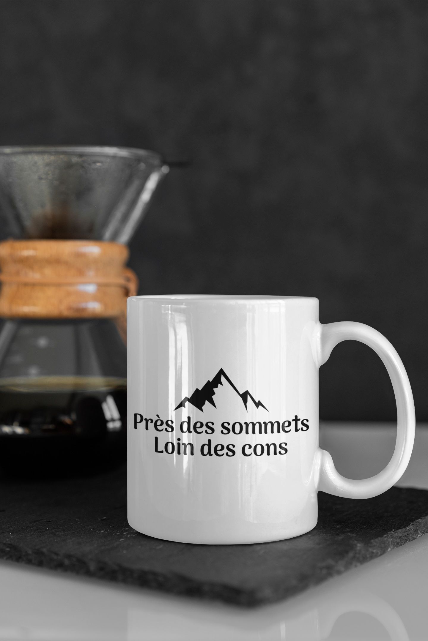 Mug « Près des sommets, loin des cons » – Image 7
